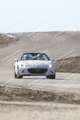 media/Nov-10-2025-Private Event (Mon) [[7fd464aee1]]/Novice/Session 2 (Phil Hill)/